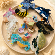 Black Swan Hair Clutcher